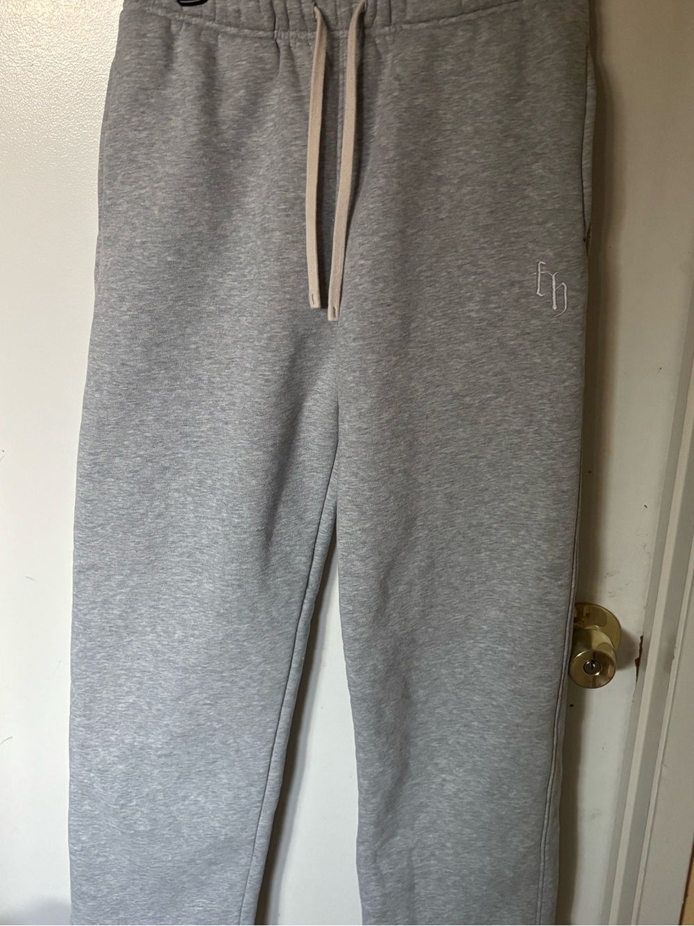Men's Gray Pull-On Joggers with Subtle Embroidered Logo